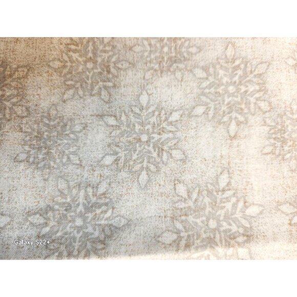 Winter Snowflake Pattern Fabric For Quilting & Crafts half yard - Picture 2 of 10